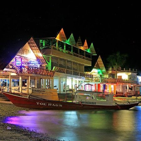 Lalaguna Beach Club And Dive Centre Puerto Galera Eksteriør billede